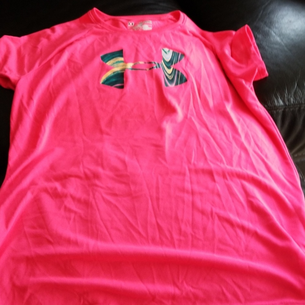 Under armour tshirt